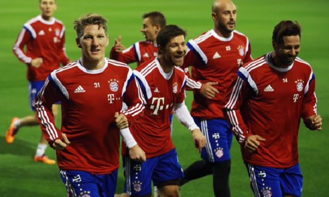 表现出的轻 表现出的轻