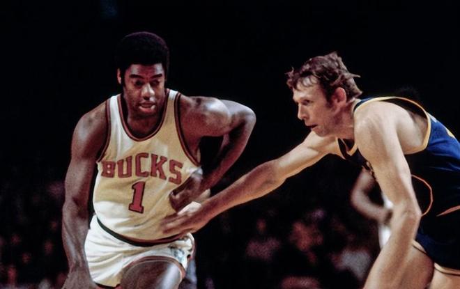 湖人警告詹姐，佩林卡斩钉截铁：勿投奔快船免惹祸端