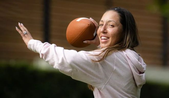 但对其个人 但对其个人